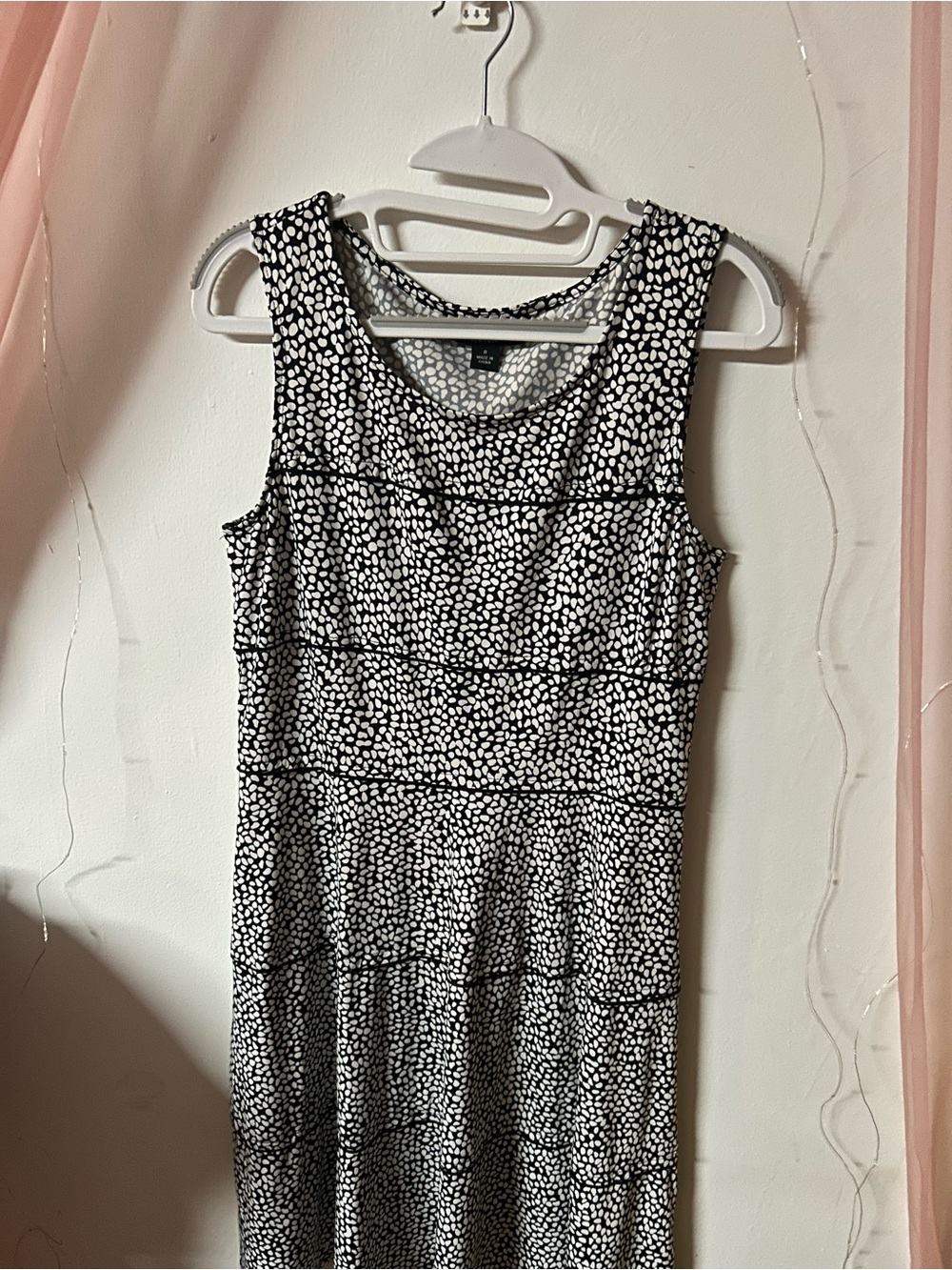 Sleeveless Black and White Asymmetrical Dot-Print Dress